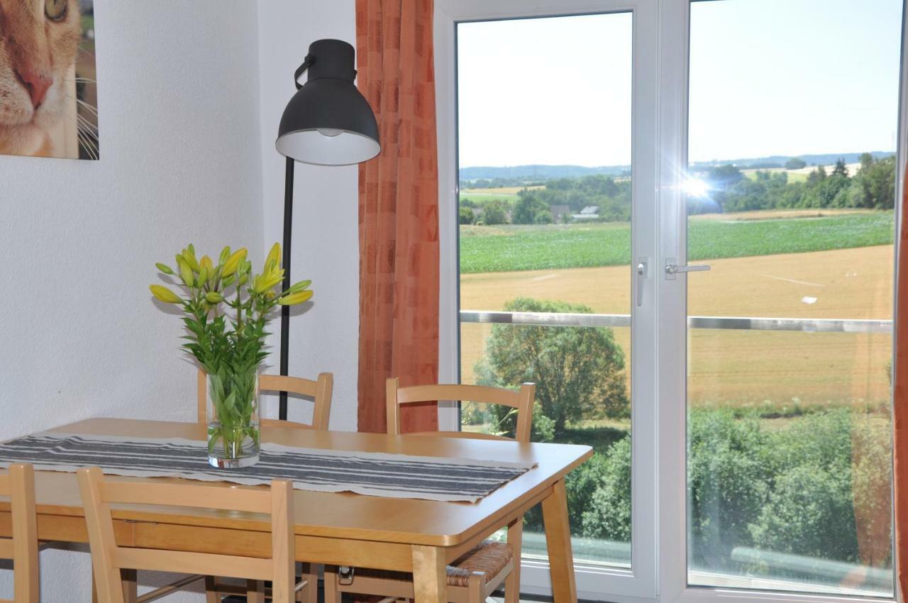 Ferienwohnung Roter Kater Am Nationalpark Eifel Bergbuir エクステリア 写真